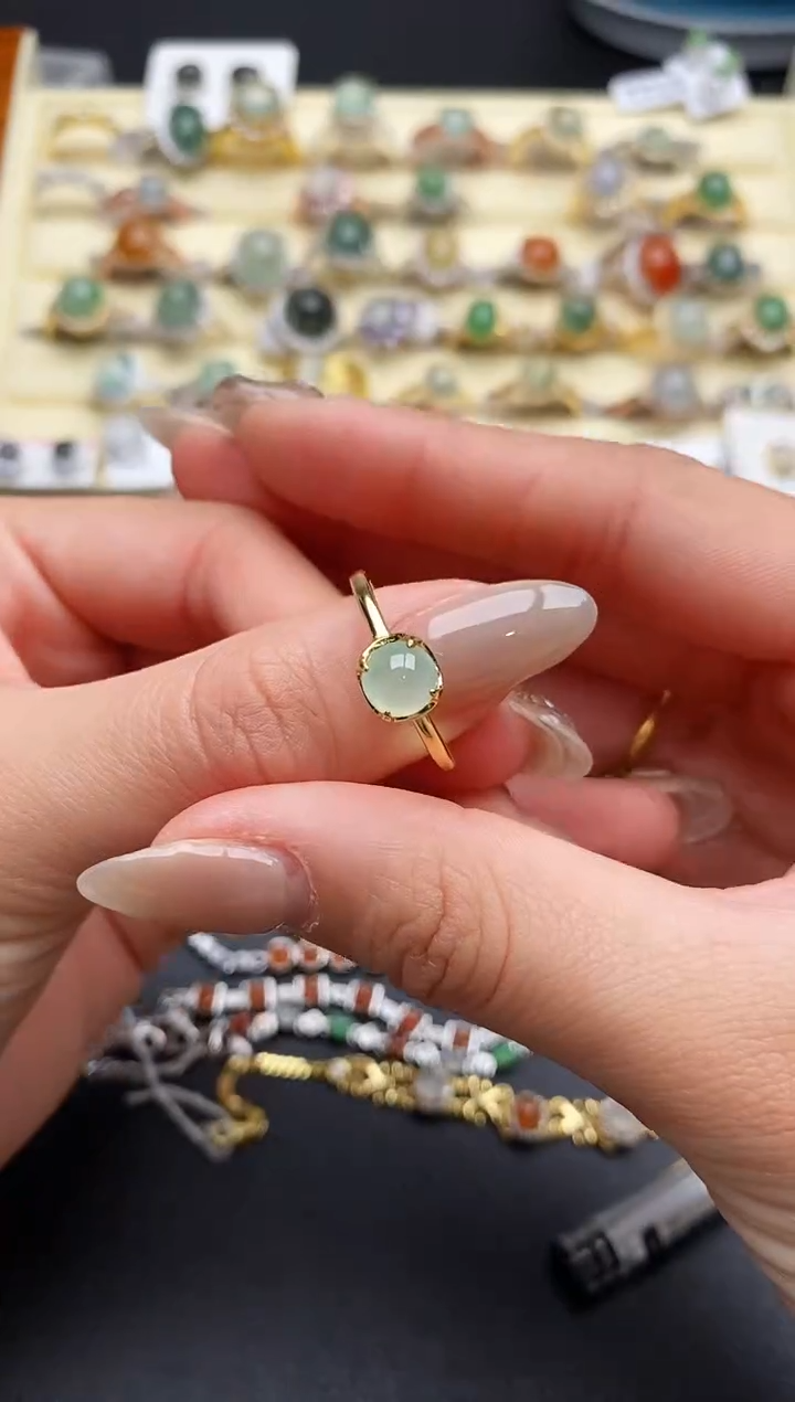 【闪购商品】翡翠戒指银S925镶嵌66666666+7