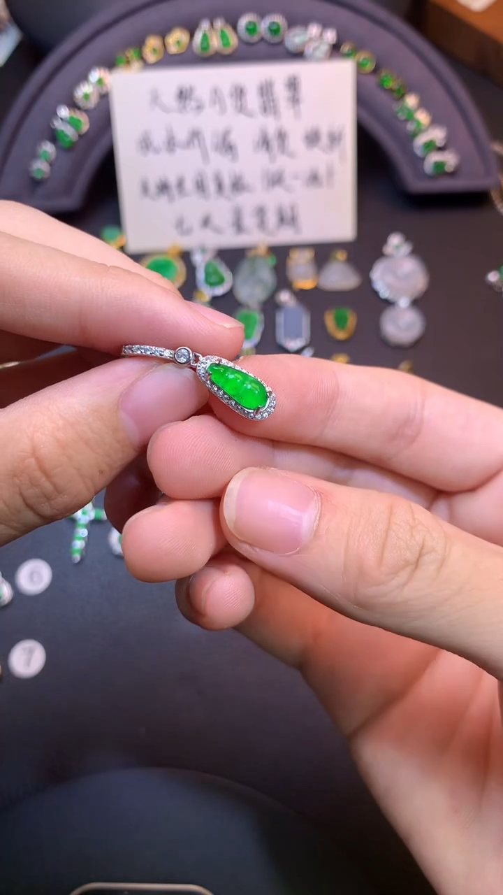 吊坠(不含链)银S925镶嵌翡翠1