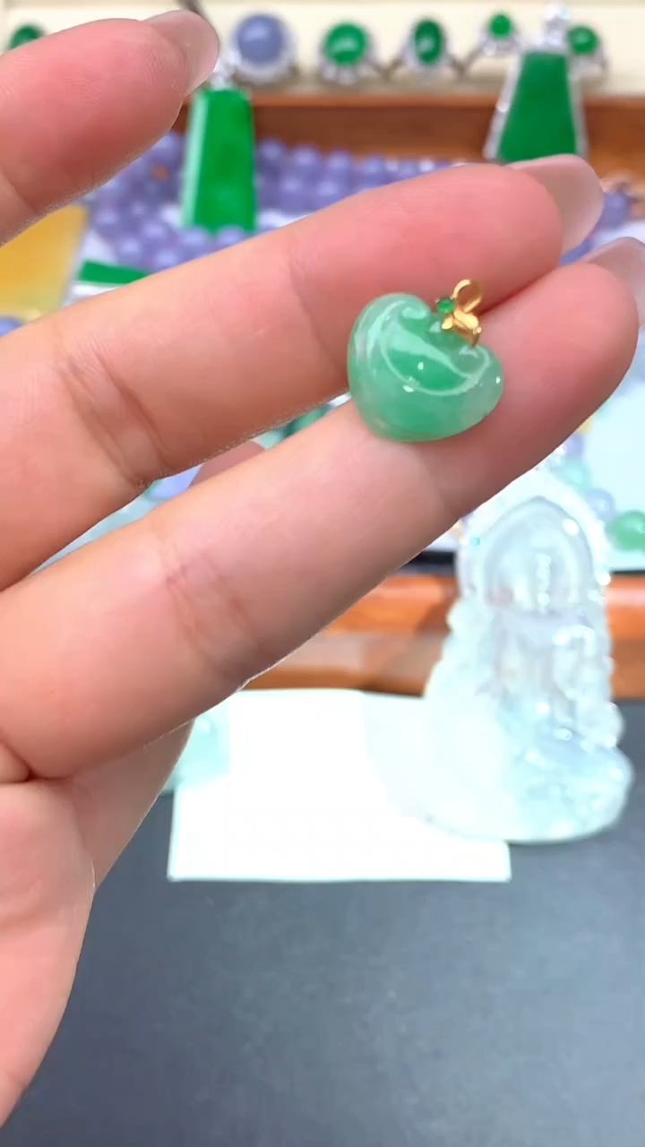 【闪购商品】翡翠颈饰未镶嵌11-天然翡翠