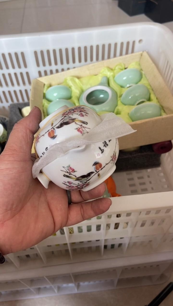 杯无运费险有瑕疵的摄影的产品有使用过的痕迹有点脏介意勿拍
