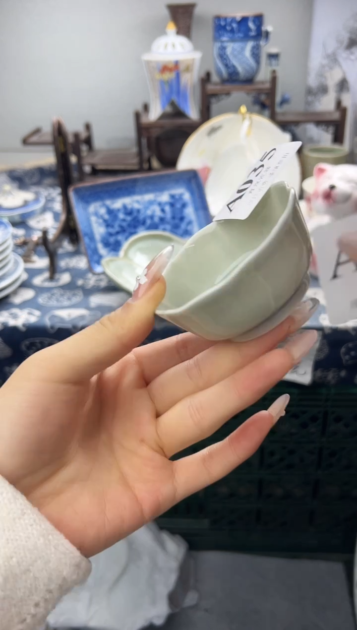 瓷片舍****果  A036