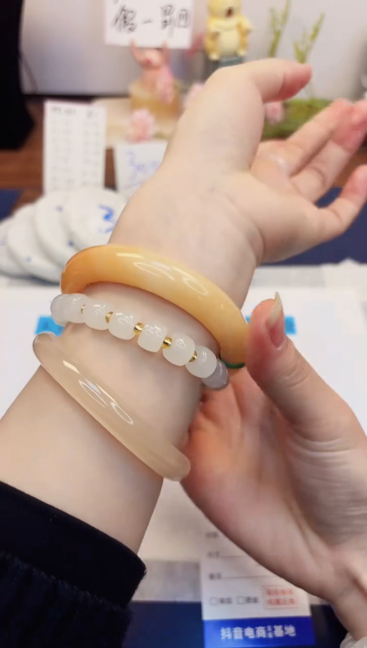 【闪购商品】石英质玉手镯未镶嵌289-财气镯-圈口60