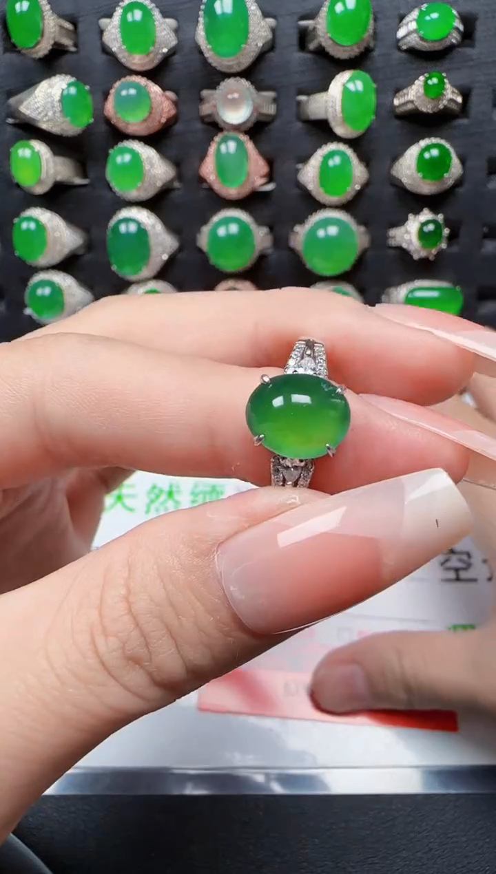 【闪购商品】翡翠戒指银S925镶嵌4130