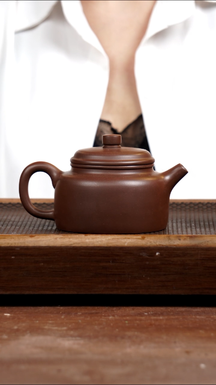 茶壶紫砂80年代一厂老紫泥德钟300CC