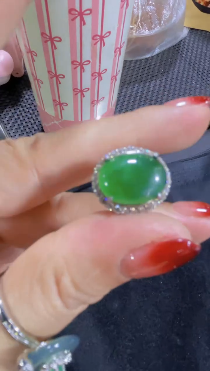 【闪购商品】定制翡翠未镶嵌天然A货翡翠（多样性发货拍一件发件）