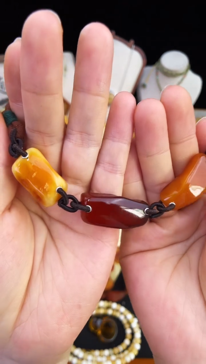琥珀未镶嵌珠宝奇石柒月