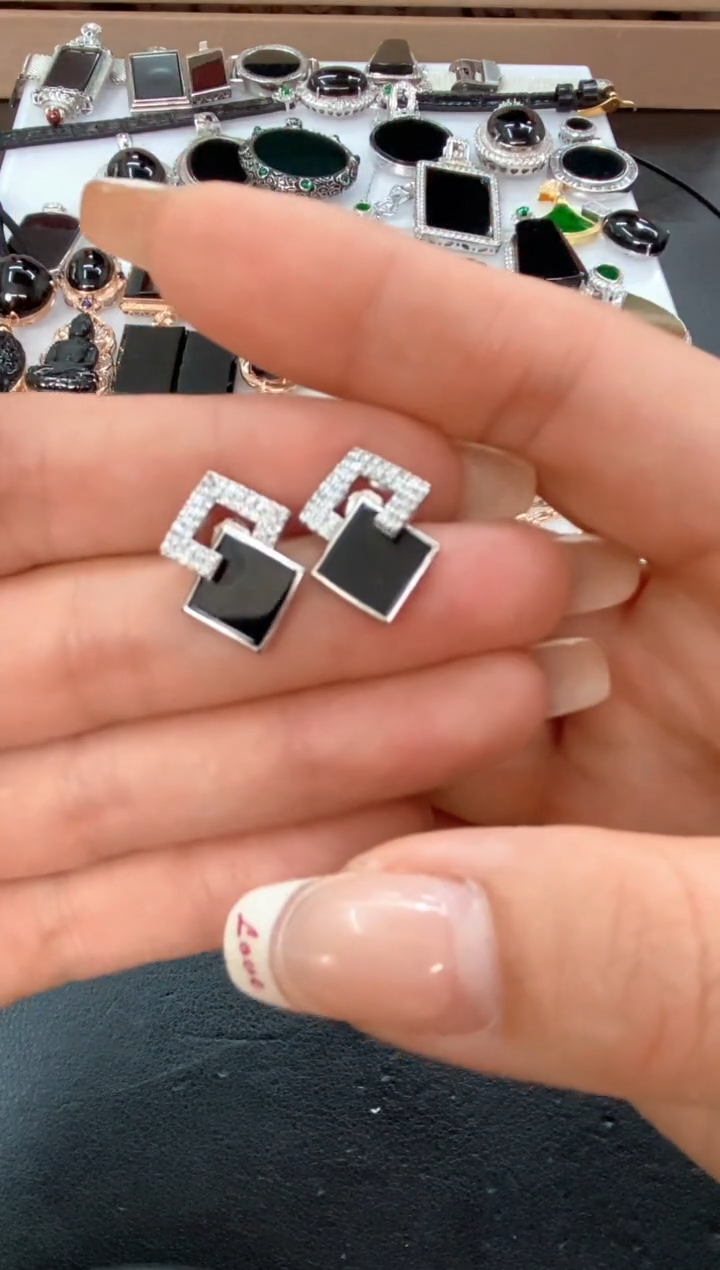 定制翡翠未镶嵌翡翠成品~