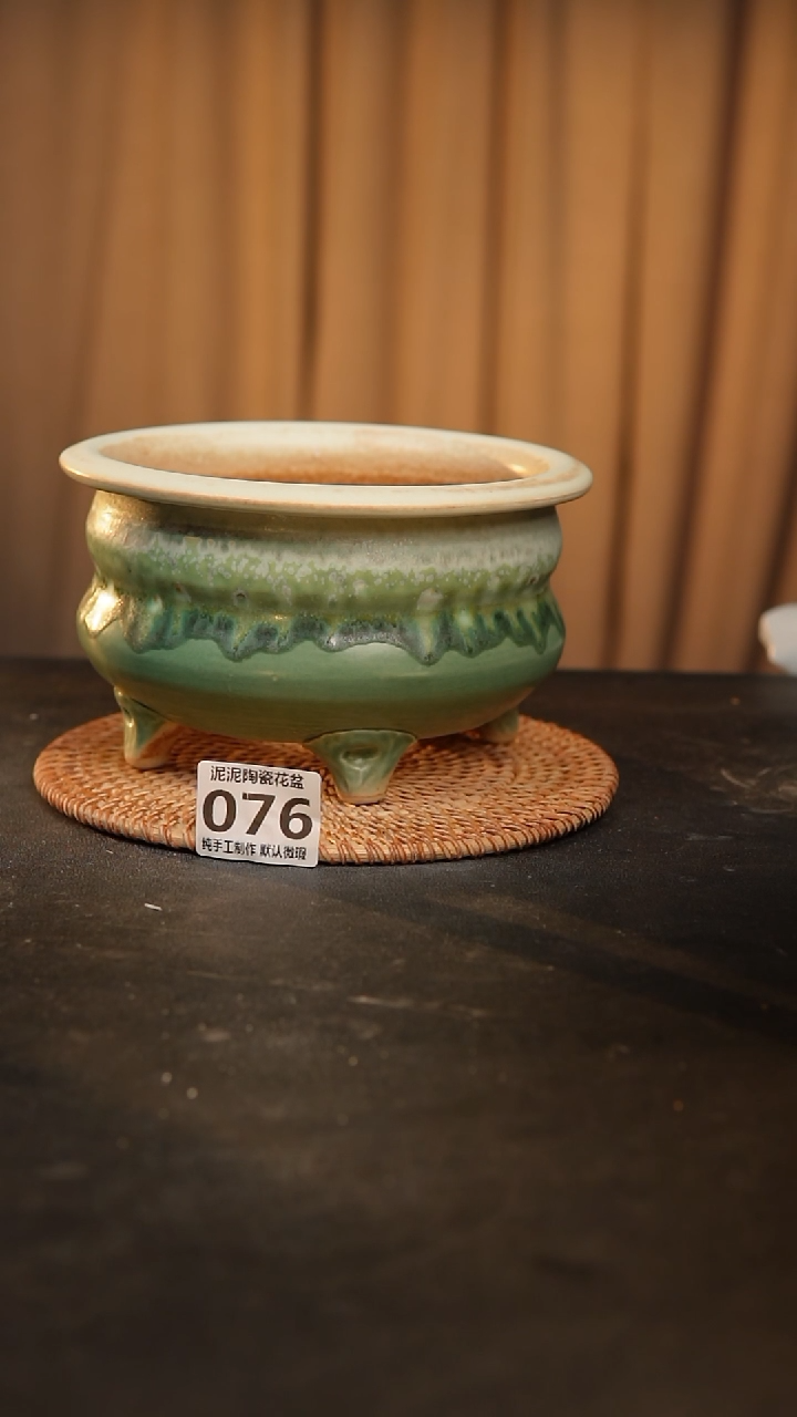 【闪购商品】瓷片076泥泥手工花盆口15高10