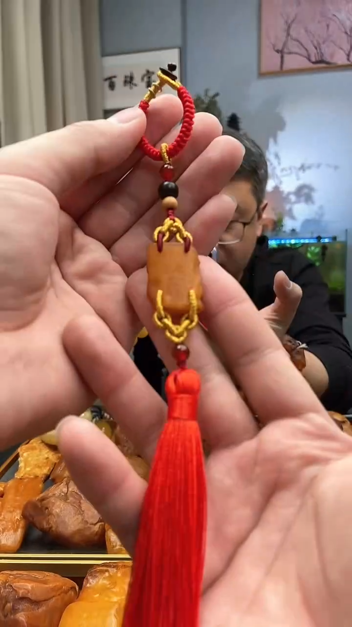 【闪购商品】蜜蜡颈饰未镶嵌挂件