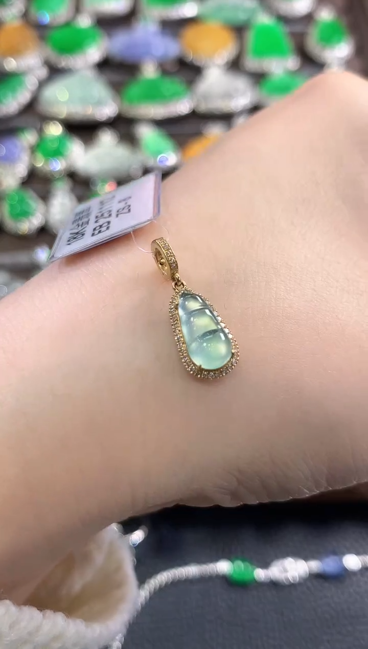 吊坠(不含链)18K金镶嵌翡翠d89