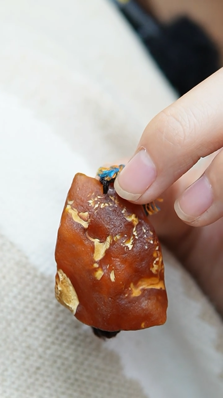 【闪购商品】琥珀裸石未镶嵌原石