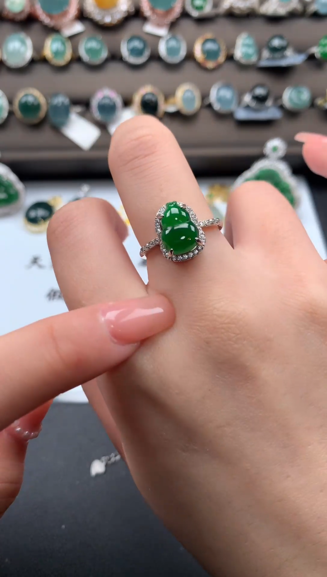 【闪购商品】翡翠戒指银S925镶嵌52141