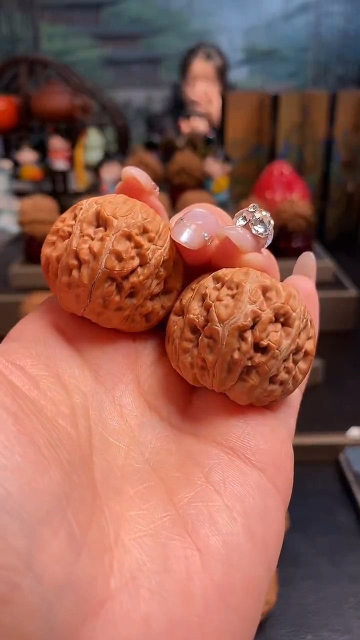 【闪购商品】文玩核桃吊坠K219平谷元宝37