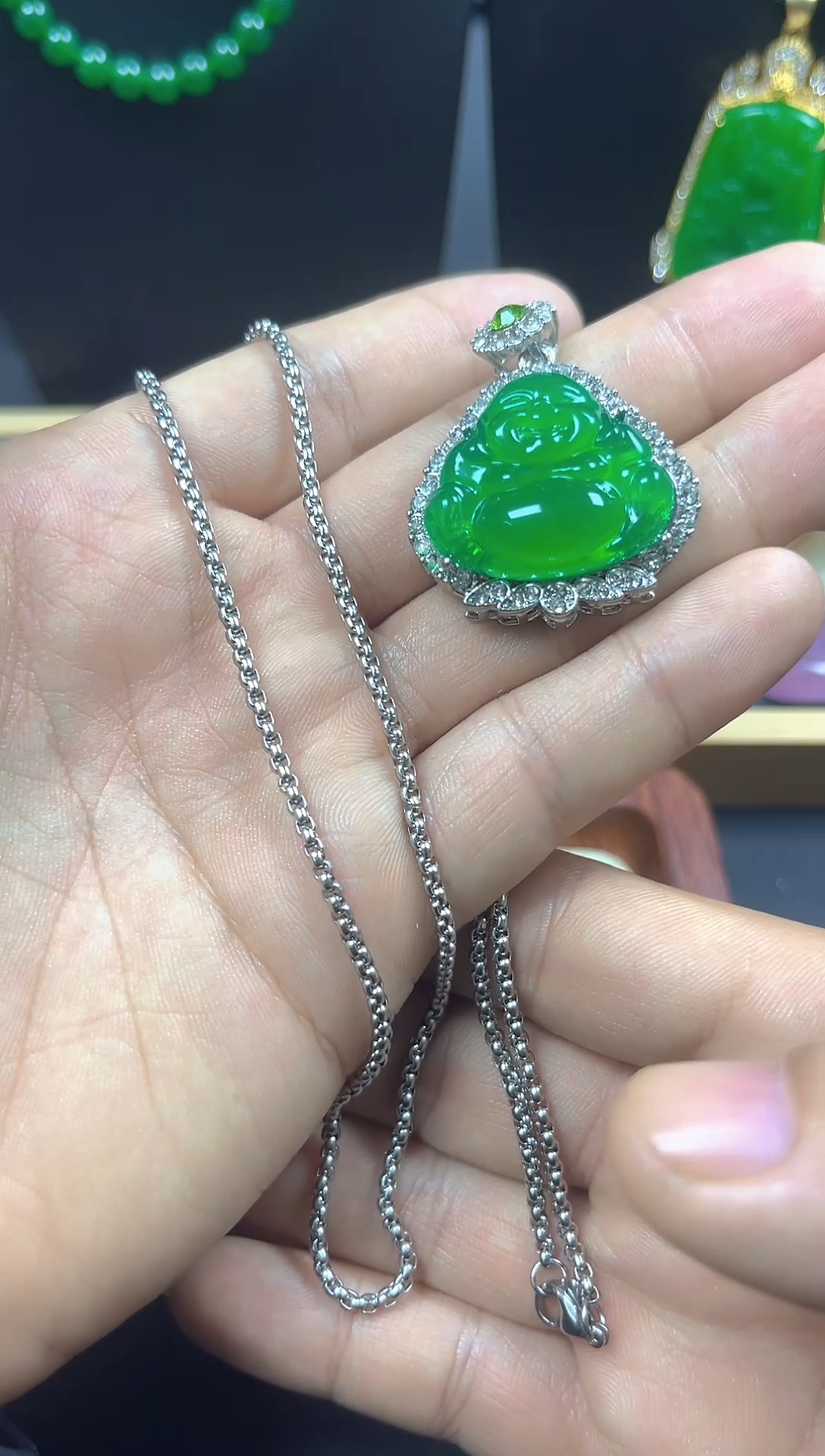 颈饰银S925镀金镶嵌翡翠佛公