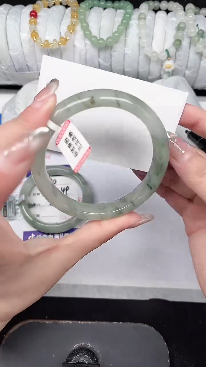 未镶嵌手镯石英质玉371-52/53