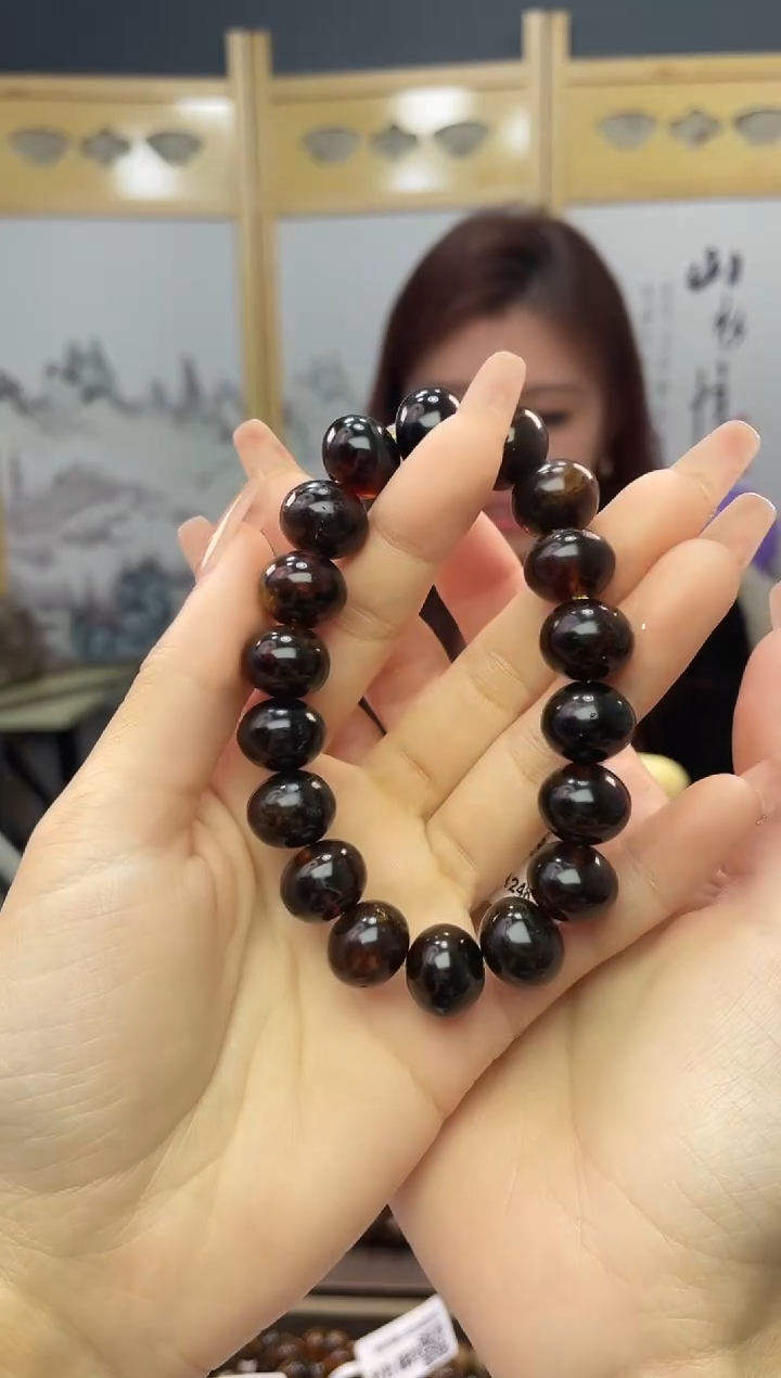 【闪购商品】琥珀裸石未镶嵌13+翳珀手串