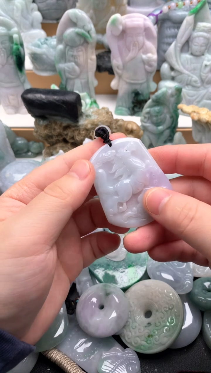 吊坠(不含链)未镶嵌翡翠1