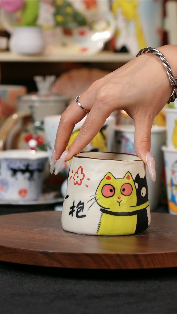 【闪购商品】景德镇手工手绘高温釉下彩陶瓷杯
