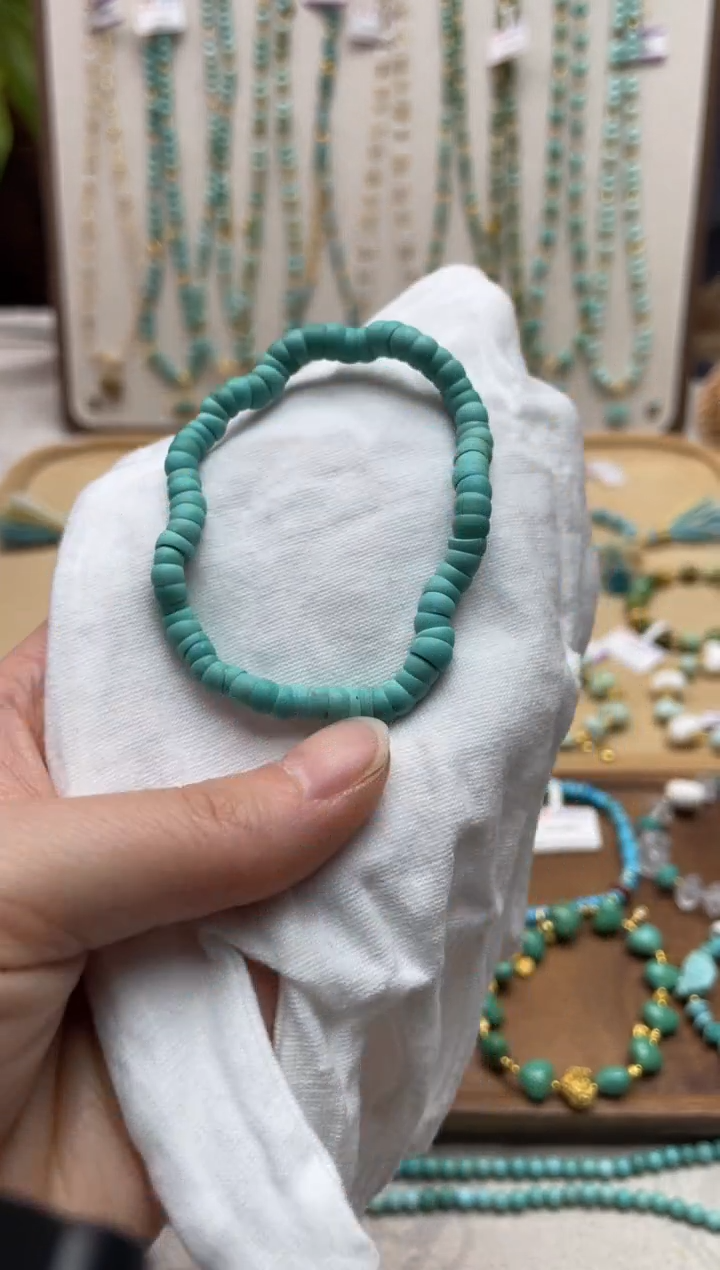 【闪购商品】绿松石手串未镶嵌60