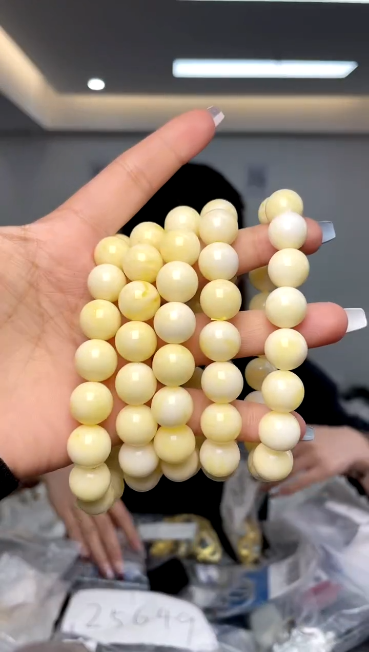 【闪购商品】蜜蜡裸石未镶嵌（多样性单个发货）