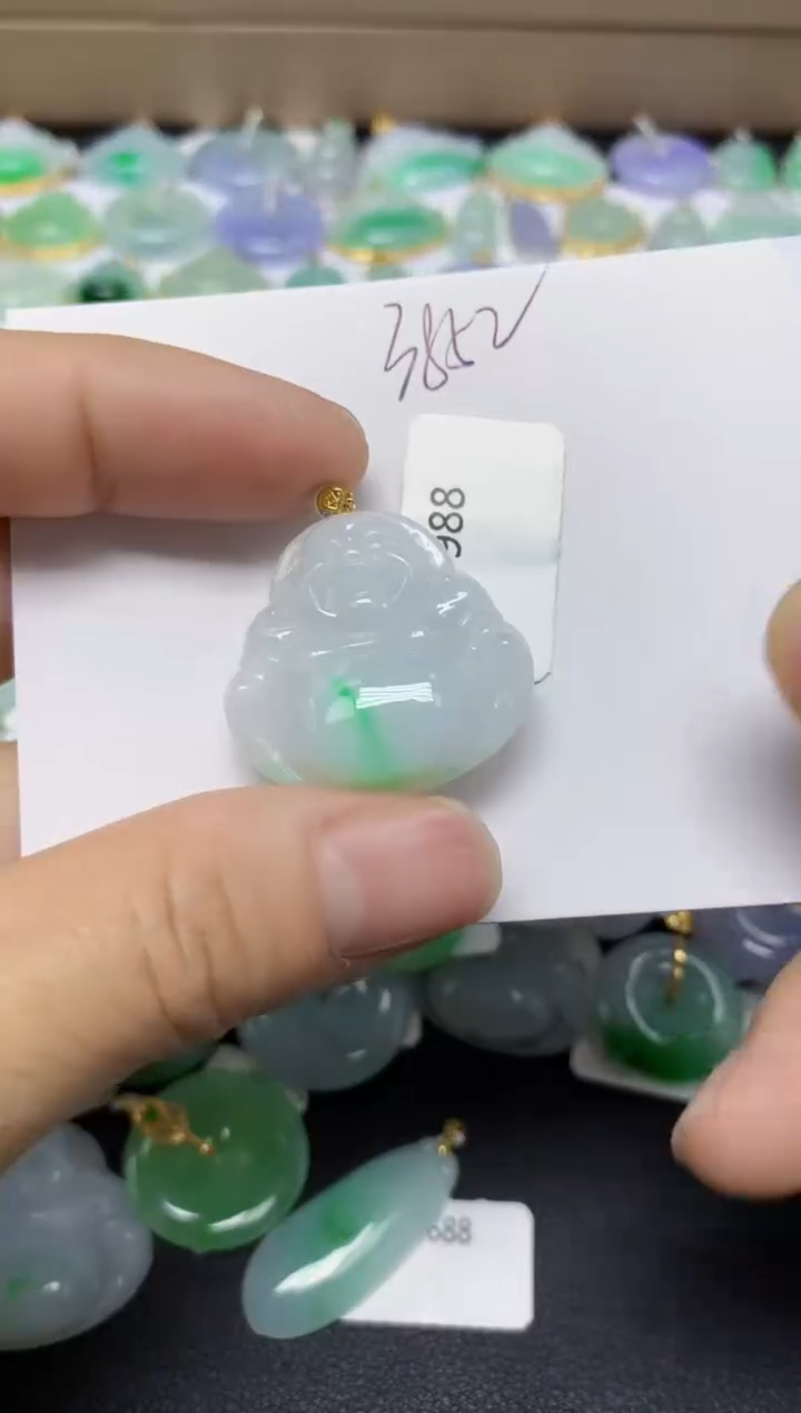 【闪购商品】翡翠挂件18K金镶嵌 天然翡翠A货