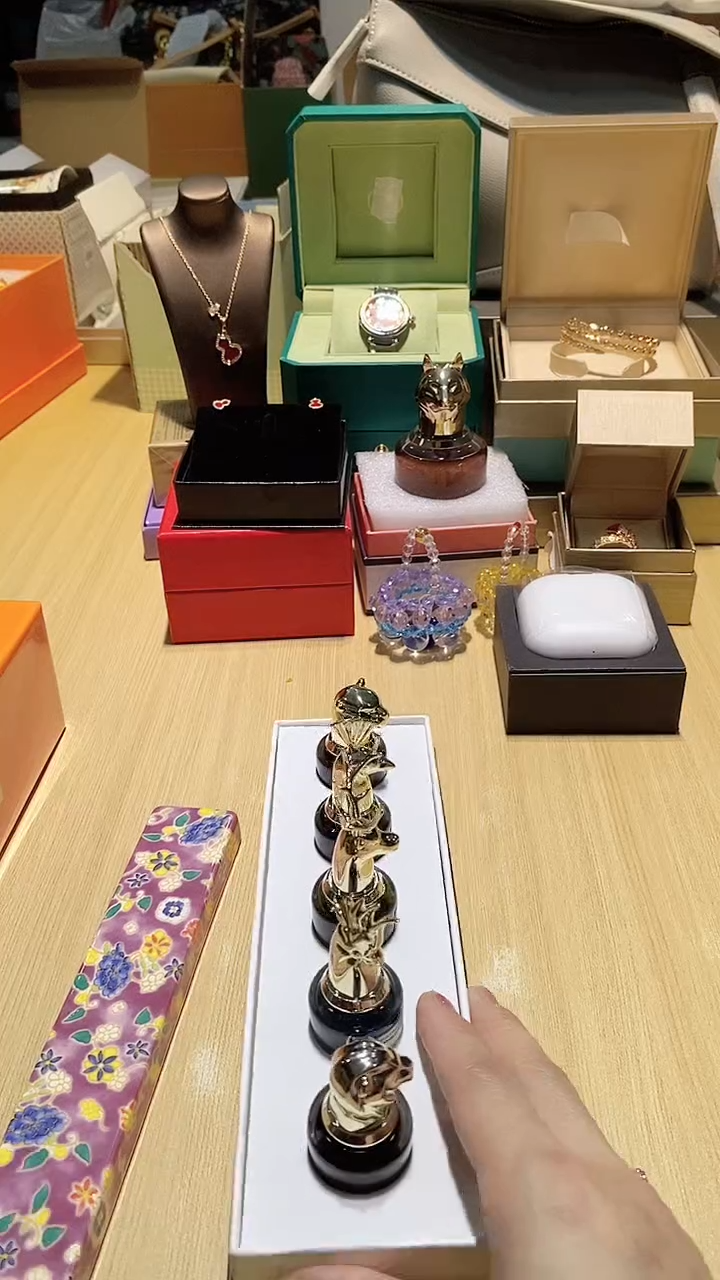 【闪购商品】瓷片锅碗瓢盆一件不剩