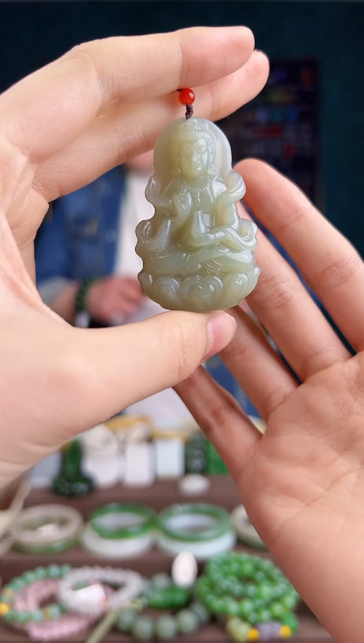 【闪购商品】和田玉颈饰未镶嵌多样性发货 拍一单发一个