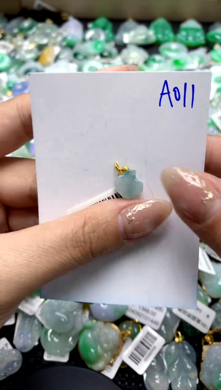 【闪购商品】翡翠颈饰18K金镶嵌1111111111111111