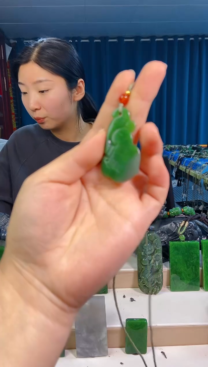 【闪购商品】和田玉挂件未镶嵌1