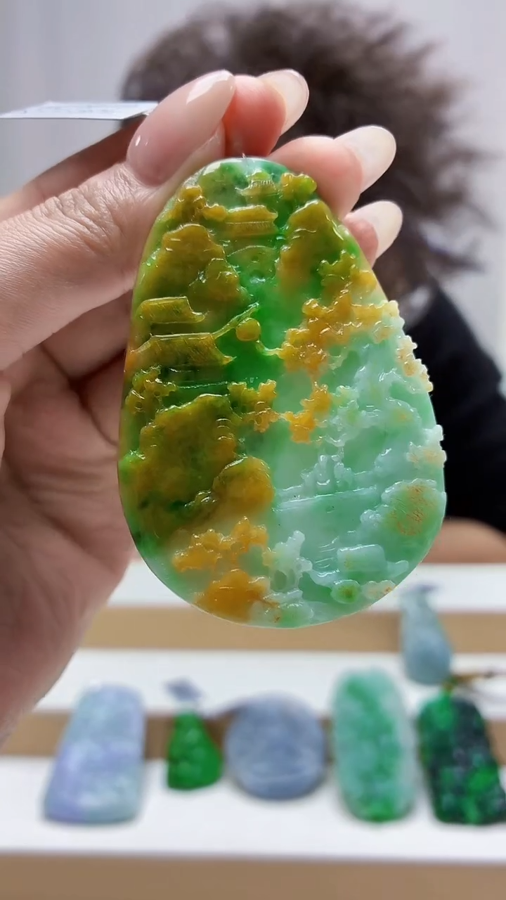 未镶嵌定制翡翠4688MM-毛货挂件165