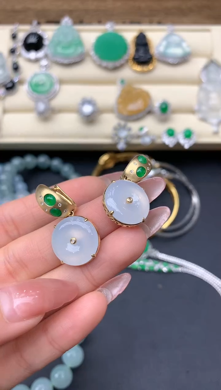 【闪购商品】翡翠耳饰18K金镶嵌335-中国好珍宝