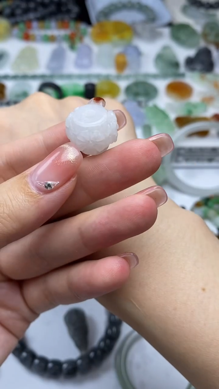 未镶嵌定制翡翠毛货定制不退不换