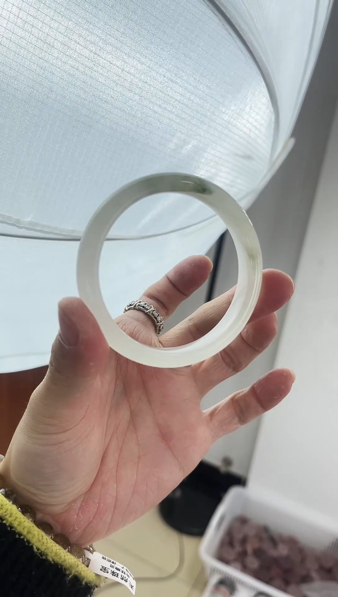 未镶嵌手镯石英质玉8-57