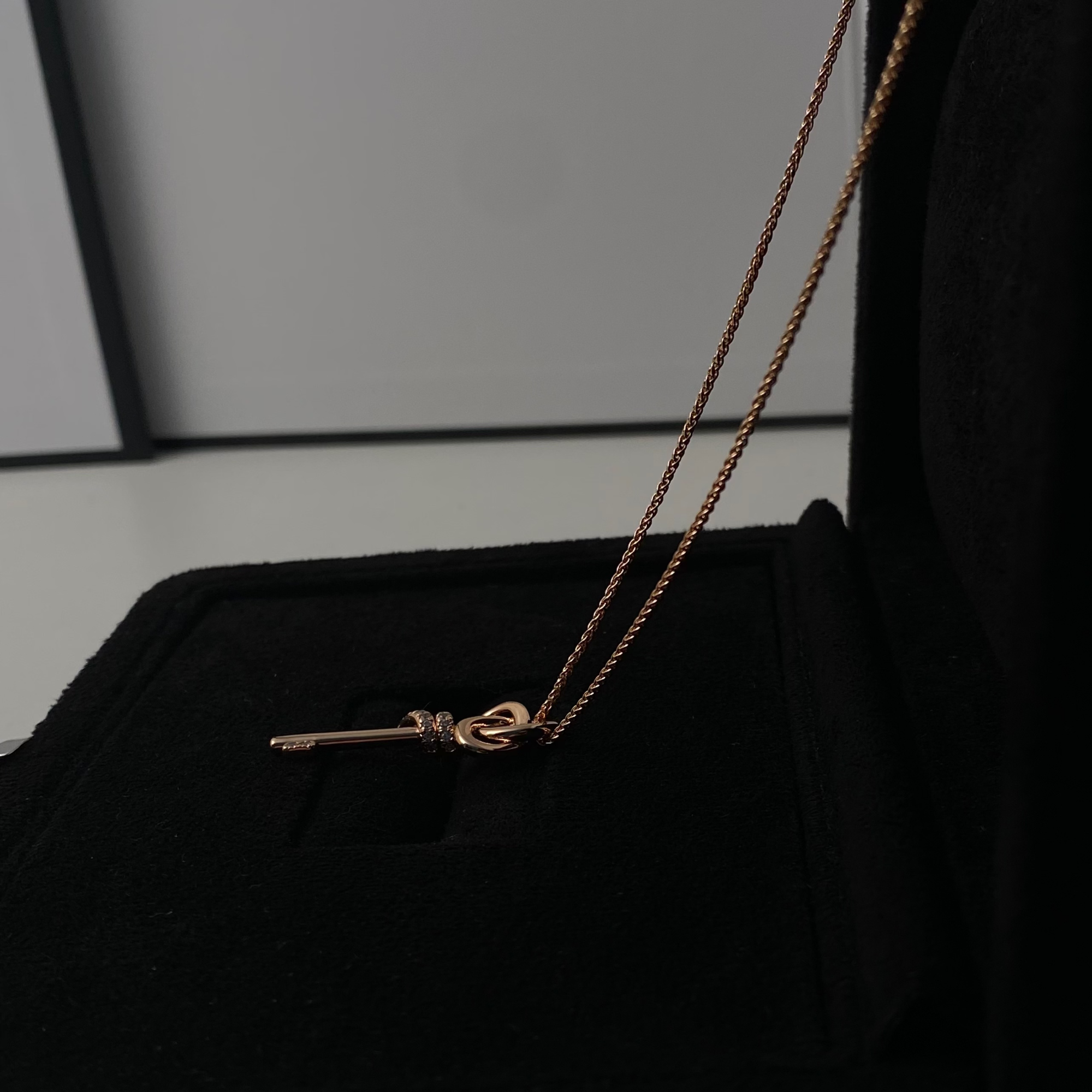 坠链均925银合成锆石 绳结钥匙项链 轻奢时尚简约小蛮腰经典镶嵌