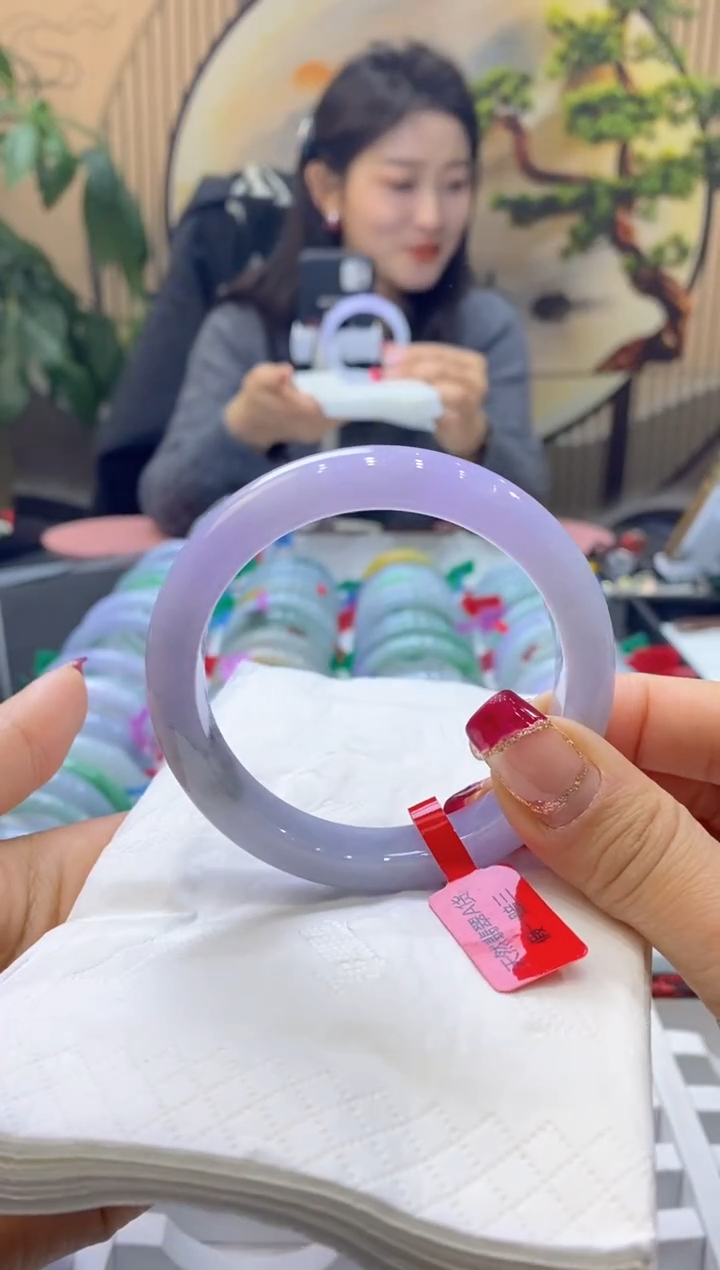 【闪购商品】翡翠手镯未镶嵌99915692