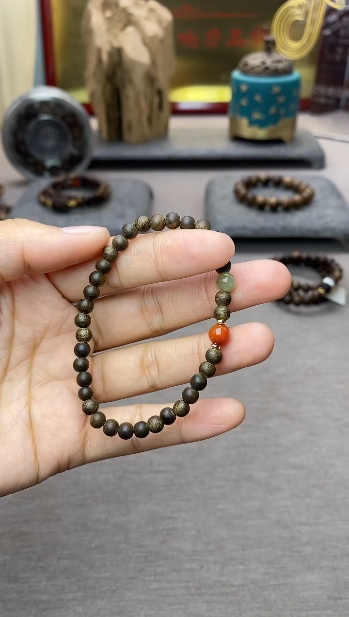 【闪购商品】沉香手串芽庄白棋楠04单圈＋配饰