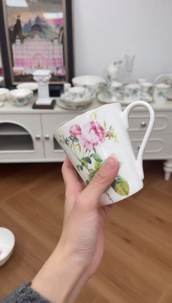 盘玫瑰高骨骨瓷马克杯微瑕不退换