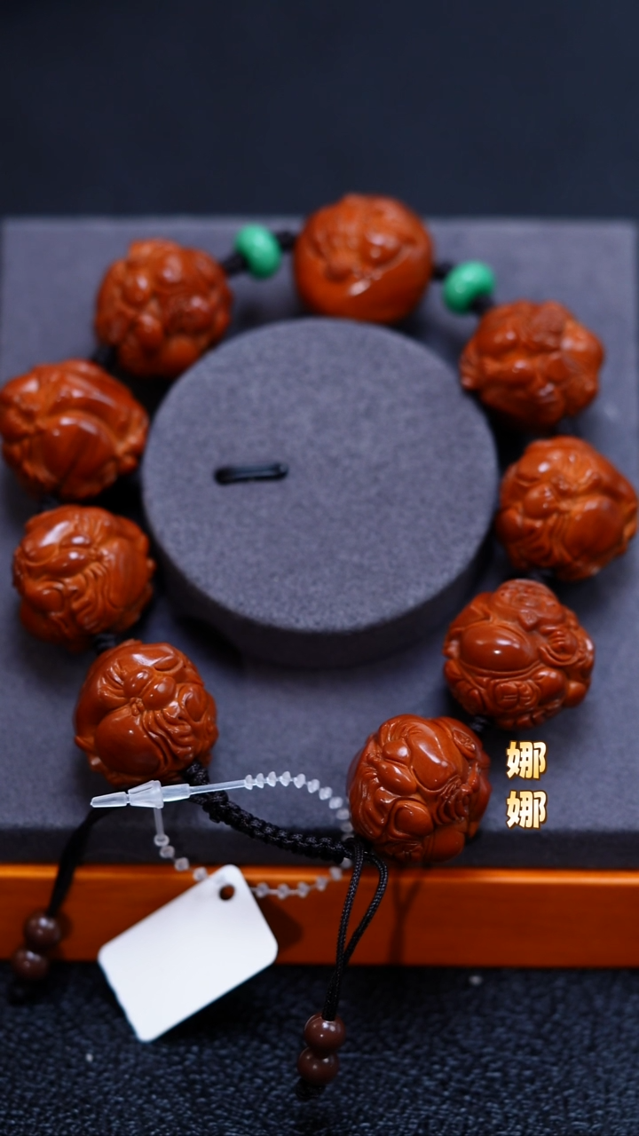 吊坠橄榄核龙***洒橄榄核