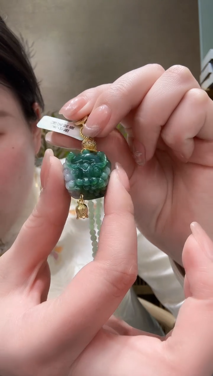 【闪购商品】翡翠颈饰未镶嵌吊坠