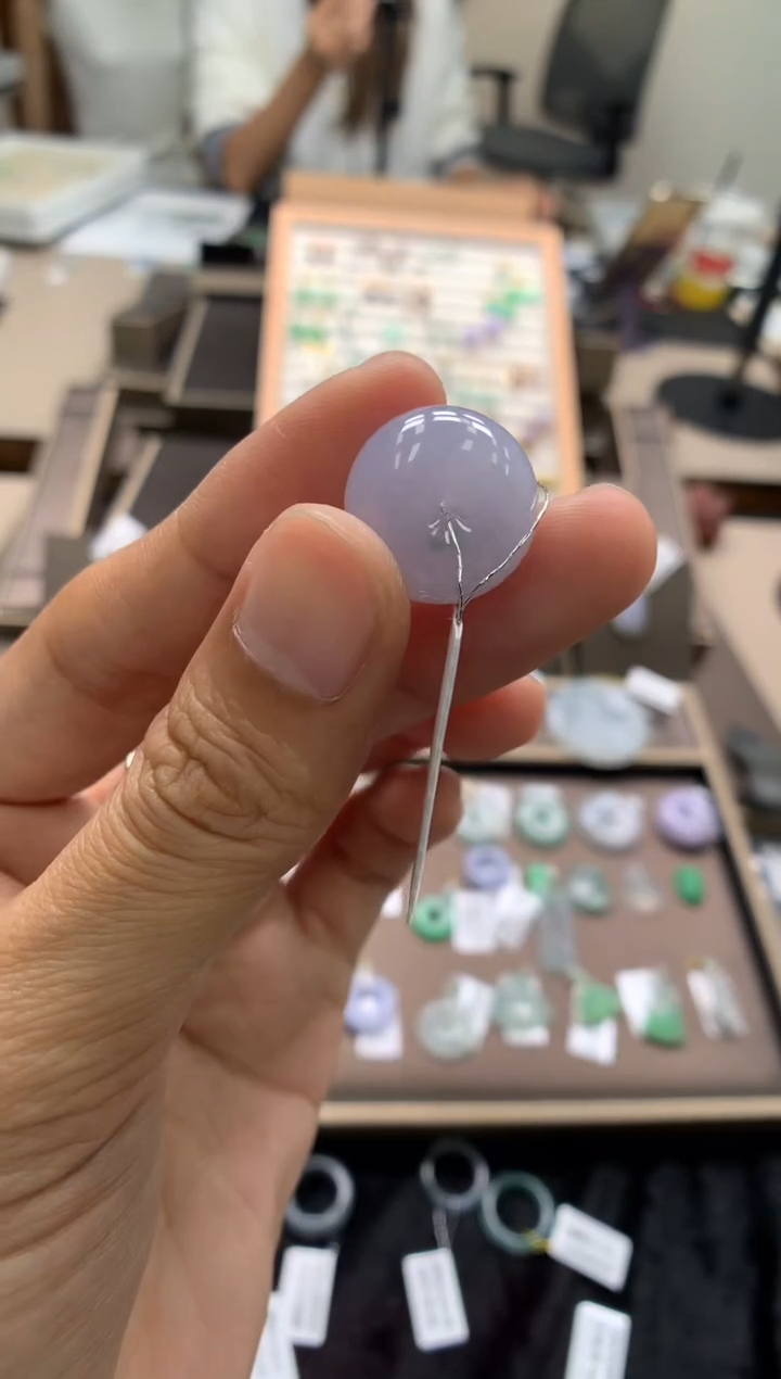 颈饰未镶嵌翡翠平安扣