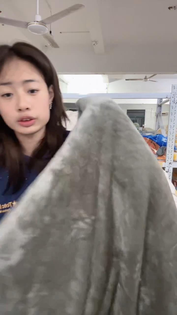 法兰绒055               1.8*2.2