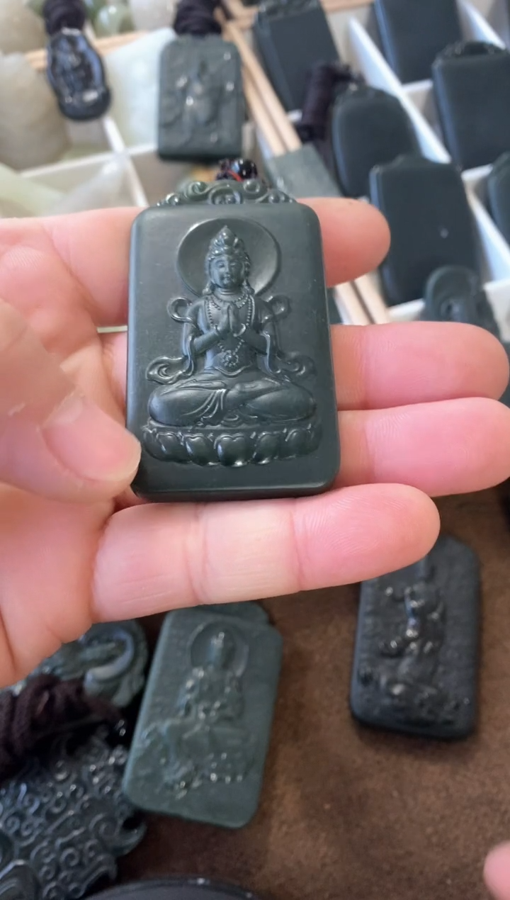 【闪购商品】和田玉吊坠(不含链)未镶嵌观音