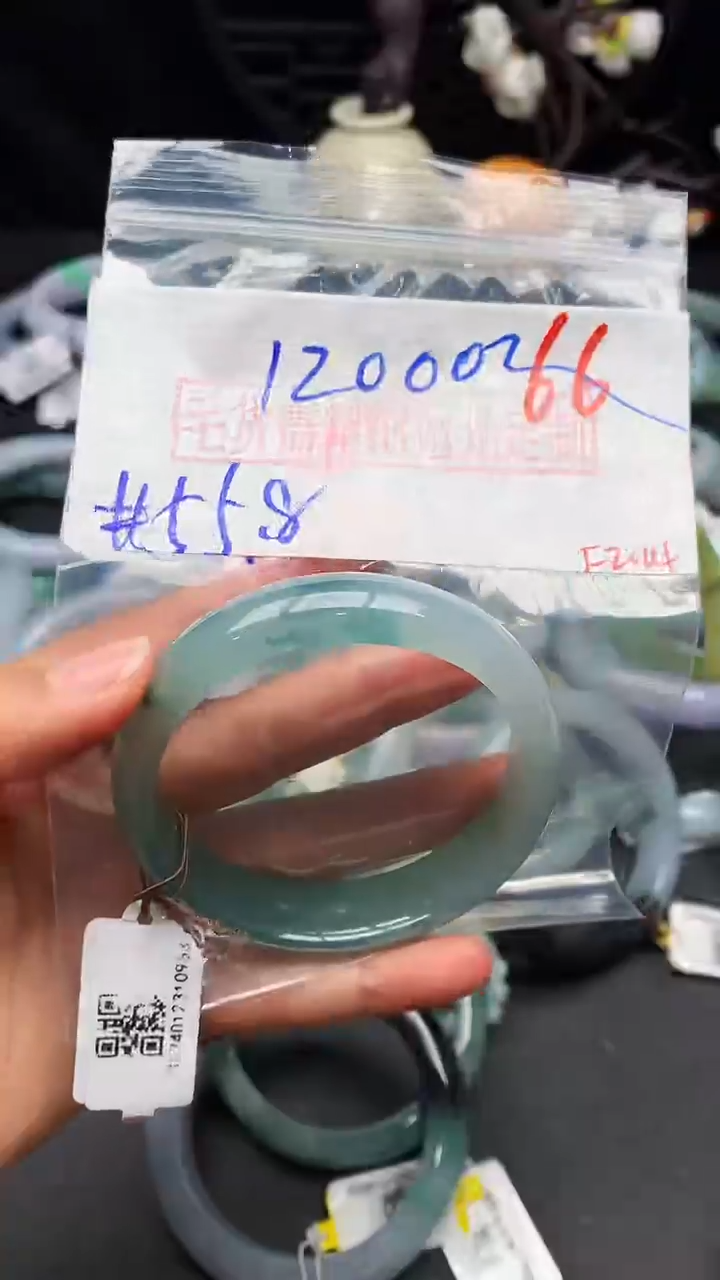 【闪购商品】定制翡翠未镶嵌毛货需精细抛光+多样性发货拍一发一