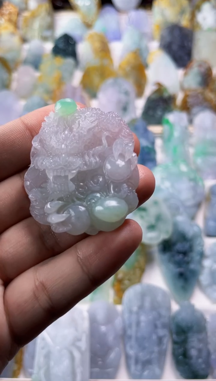 未镶嵌定制翡翠昆****眉毛货定制龙牌 不退不换