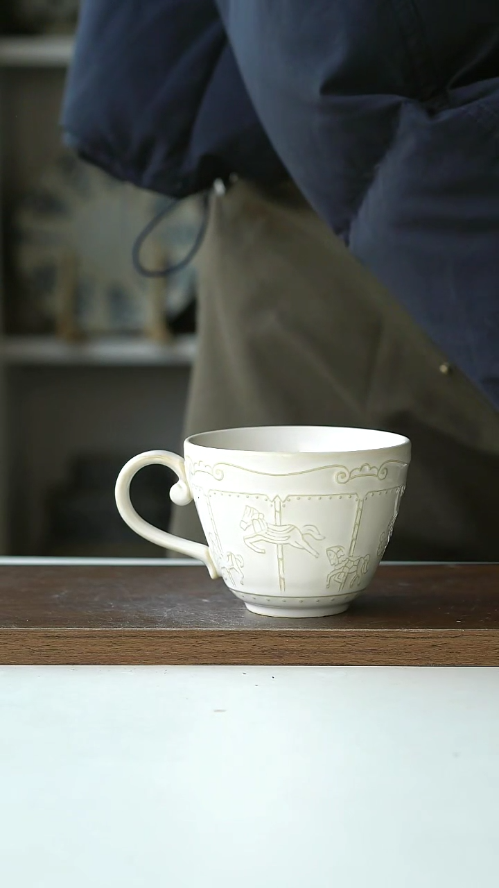 【闪购商品】陶瓷微瑕旋转木马咖啡杯200ml@4-2@