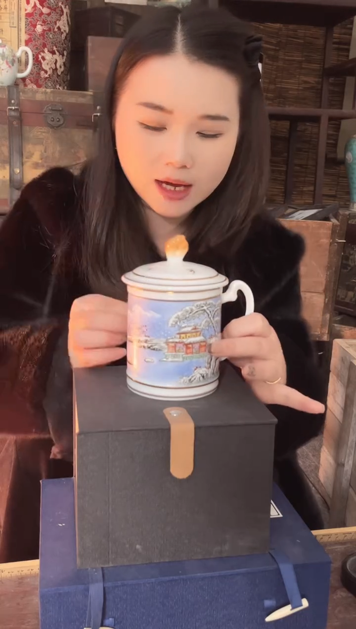 陶景德镇陶瓷摆件J326