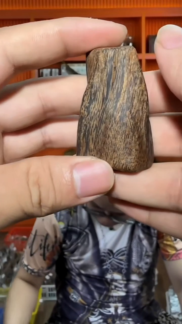 沉香吊坠159号多样性发一