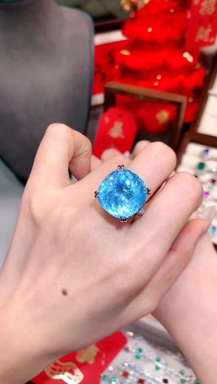 【闪购商品】海蓝宝石戒指18K金镶嵌29.6ct/天然宝石/七天无理由