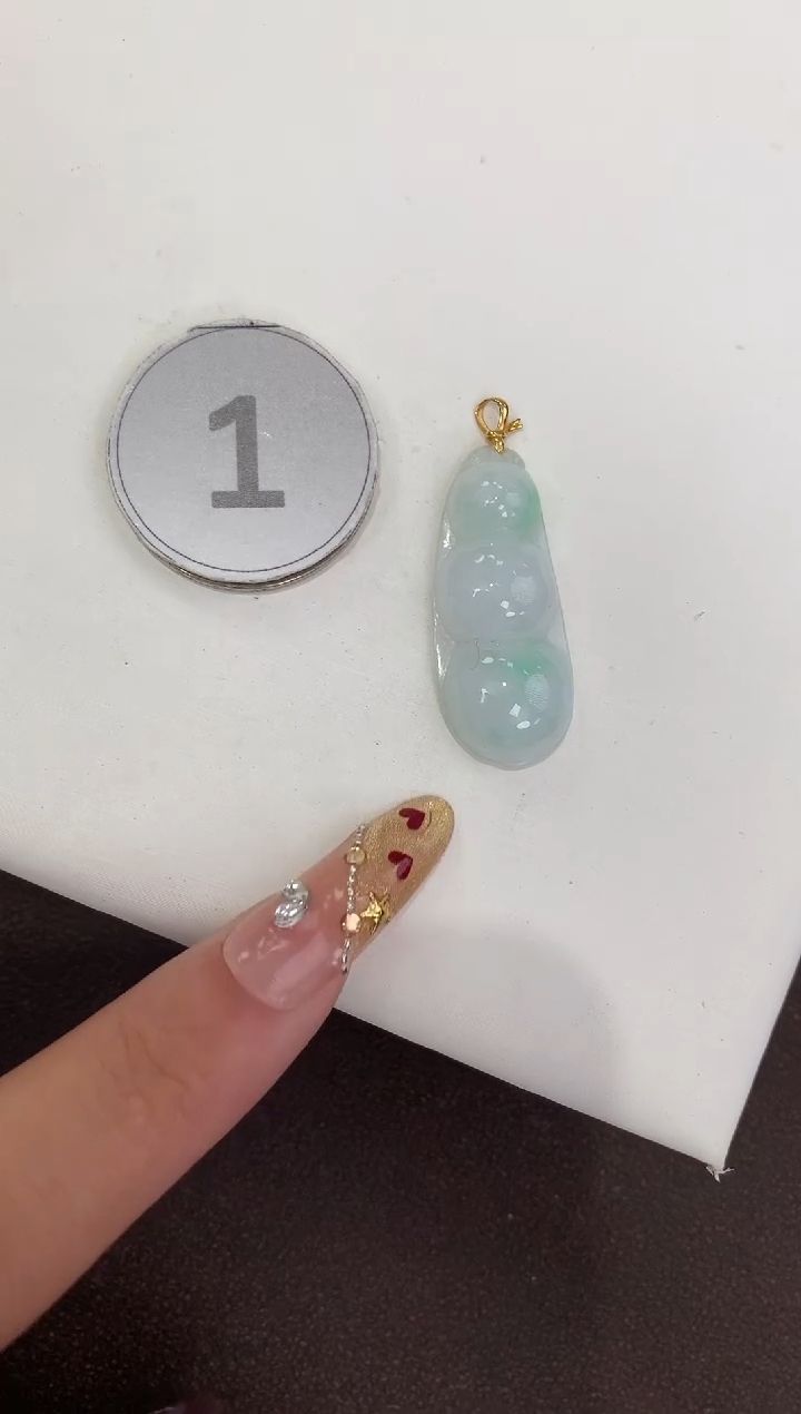 颈饰18K金镶嵌翡翠天然缅甸a货翡翠