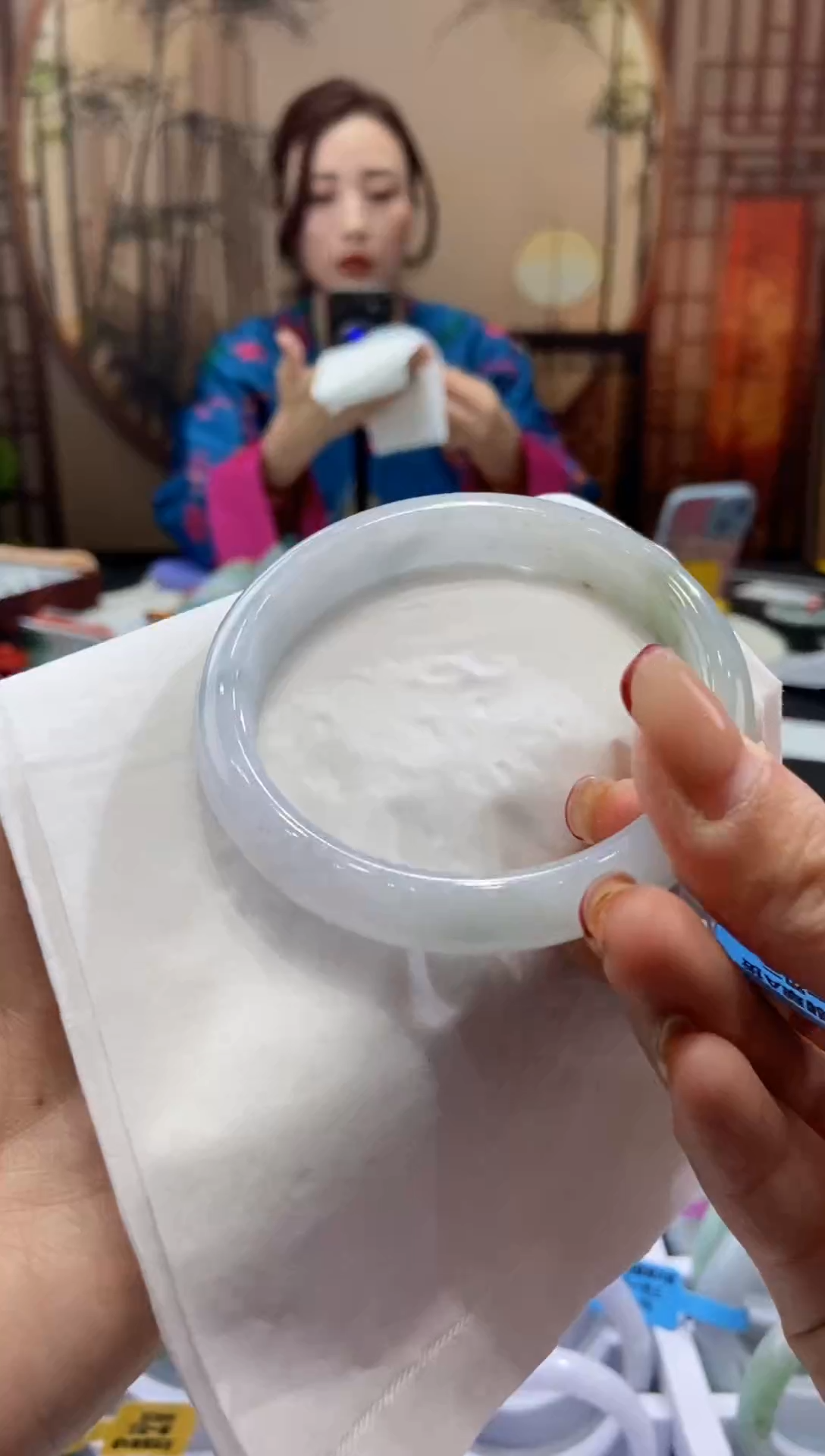 【闪购商品】翡翠手镯未镶嵌00010838